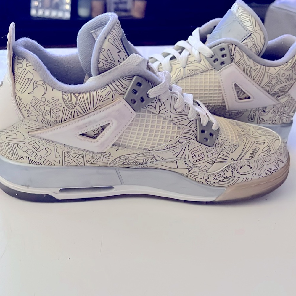 Jordan 4 retro (7y)